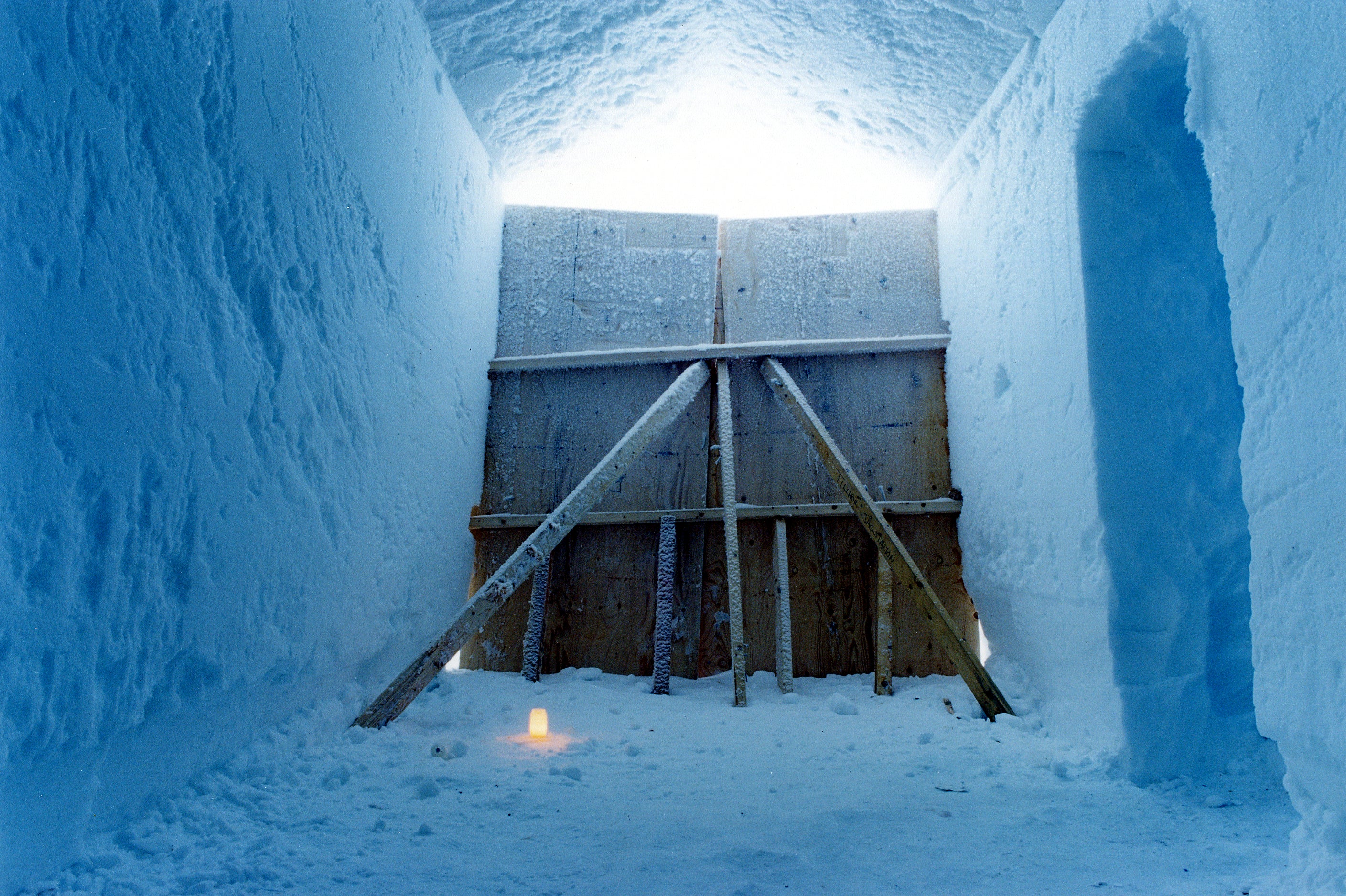 Main image Ice And Wood
